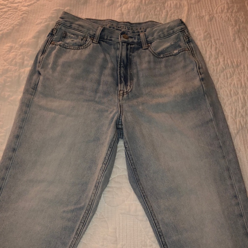 Blue American Eagle Mom Jeans